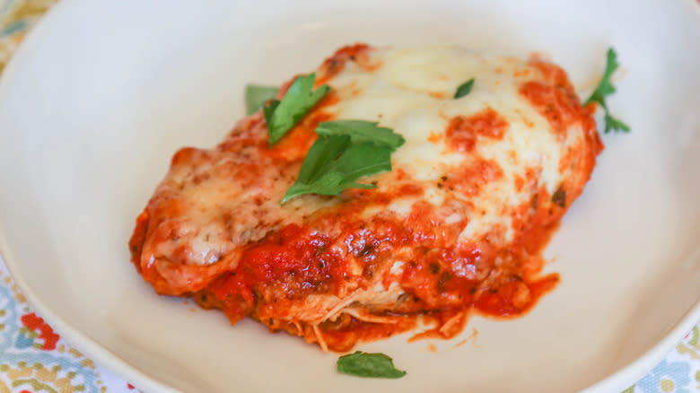 chicken with marinara and cheese