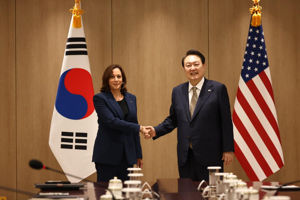 U.S. Vice President Kamala Harris poses for a photo with   South Korean President Yoon Suk Yeol ahead of their meeting in Seoul, South Korea, September 29, 2022. / Credit: SeongJoon Cho/Bloomberg/Getty