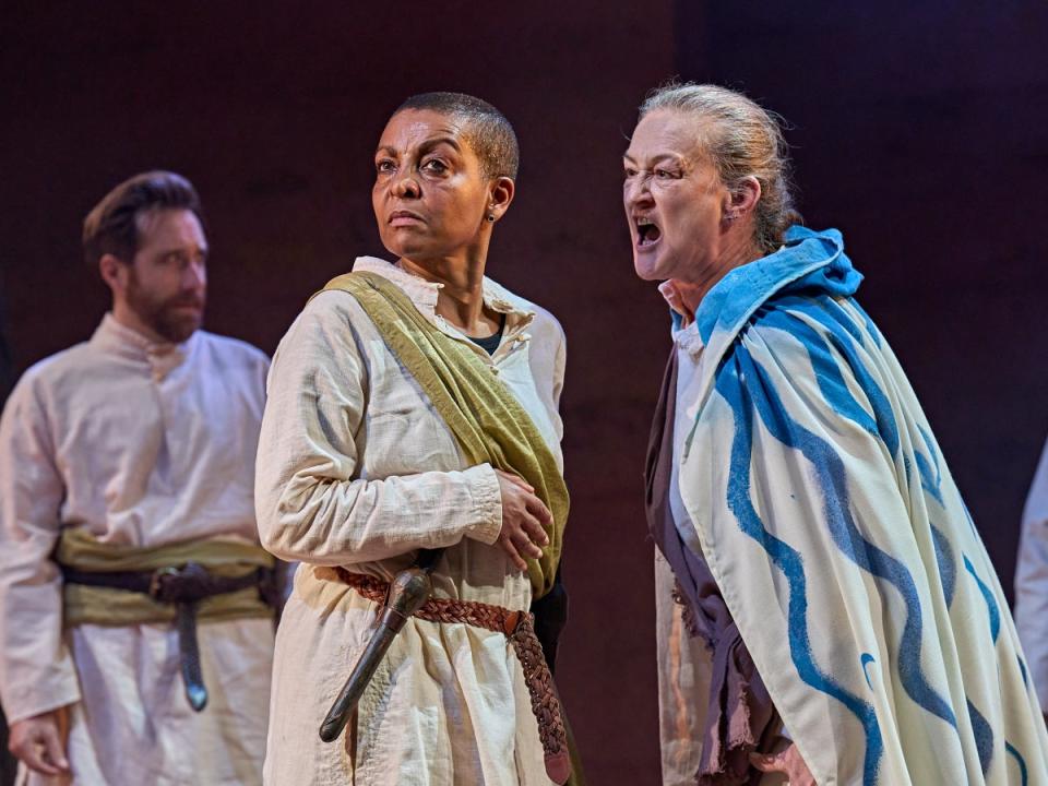 Adjoa Andoh in ‘Richard III’ (Manuel Harlan)