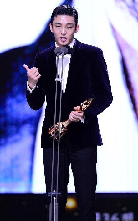 劉亞仁是各大電影電視頒獎典禮的常勝軍，2015年以電影《思悼》獲得青龍影帝。（翻攝自Daum Movie）
