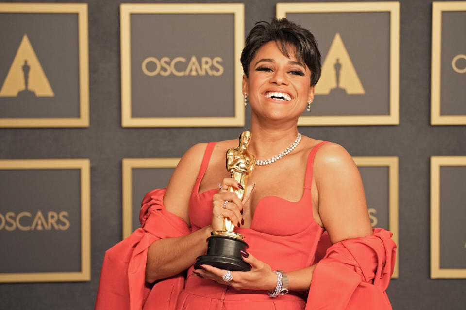 HOLLYWOOD, CALIFORNIA - MARCH 27: Actress Ariana DeBose poses with her Oscar for Best Supporting Actress for 'West Side Story' poses in the press room during the 94th Annual Academy Awards at Hollywood and Highland on March 27, 2022 in Hollywood, California. (Photo by Jeff Kravitz/FilmMagic)