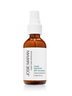 <div class="caption-credit"> Photo by: courtesy of the brand</div><b>Favorite sun block:</b> "I like Josie Maran Argan Oil Daily Moisturizer with S.P.F. 40."