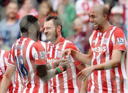 Football - Stoke City v Liverpool - Barclays Premier League - Britannia Stadium - 24/5/15 Stoke City's Steven N'Zonzi celebrates scoring their fifth goal with Mame Biram Diouf Action Images via Reuters / Paul Burrows Livepic