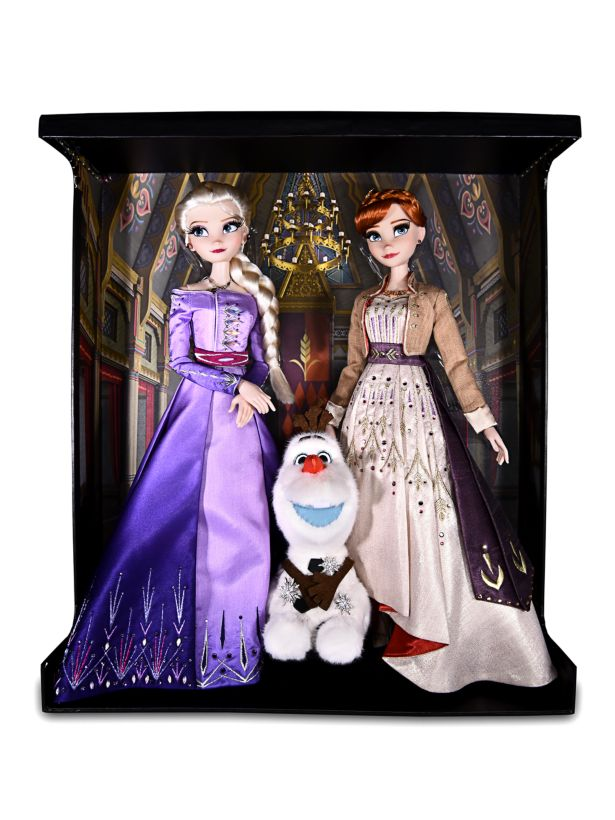 'Frozen II' fans can get their hands on this Elsa and Anna doll set - but for a staggering £24,200 (Saks/Roberto Coin) 