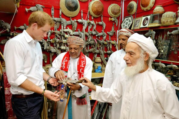 Prince Harry in sword fight in Oman