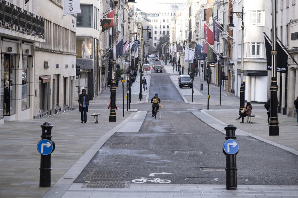 With very few people out and about the scene at Bond Street is one of empty desolation and all shops closed as the national coronavirus lockdown three continues on 28th January 2021 in London, United Kingdom. Following the surge in cases over the Winter including a new UK variant of Covid-19, this nationwide lockdown advises all citizens to follow the message to stay at home, protect the NHS and save lives. Bond Street is one of the principal streets in the West End shopping district and is very upmarket. It has been a fashionable shopping street since the 18th century. The rich and wealthy shop here mostly for high end fashion and jewellery. (photo by Mike Kemp/In Pictures via Getty Images)