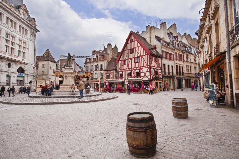  Dijon 