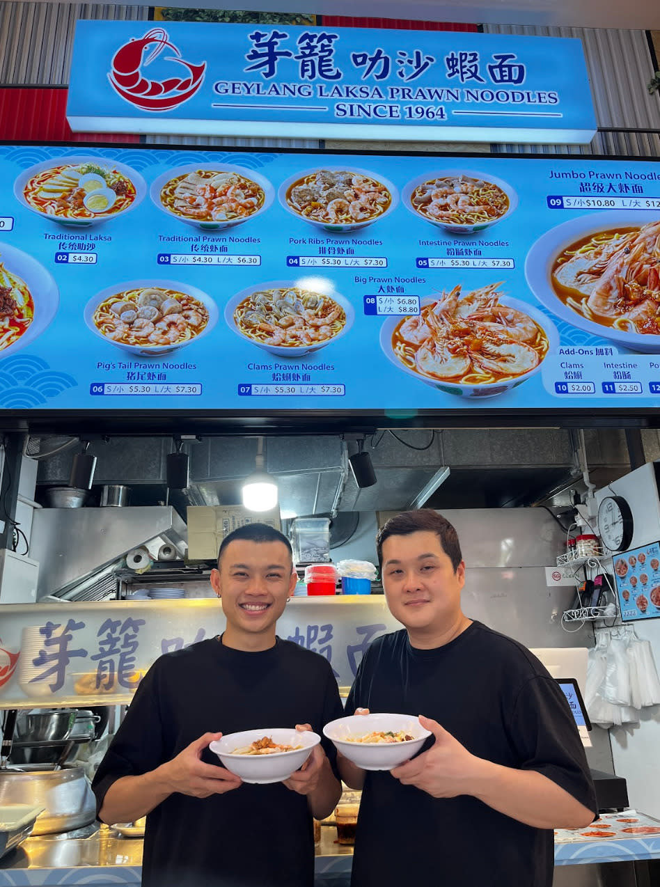 Geylang Laksa Prawn Noodles 4