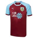 <p>Burnley go with their traditional look. </p>