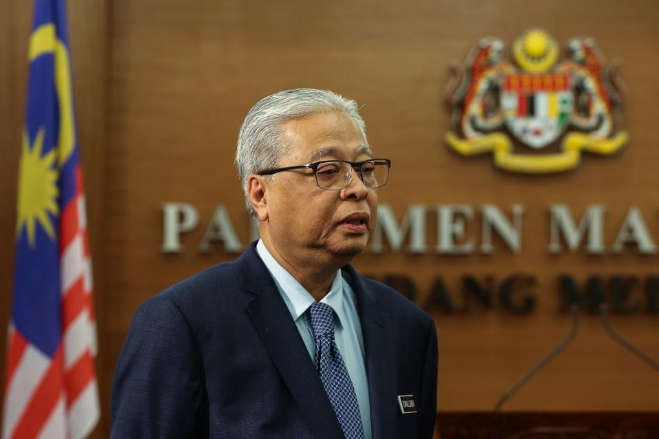 Senior Minister Datuk Seri Ismail Sabri Yaakob is pictured at Parliament in Kuala Lumpur July 23, 2020. — Picture by Yusof Mat Isa
