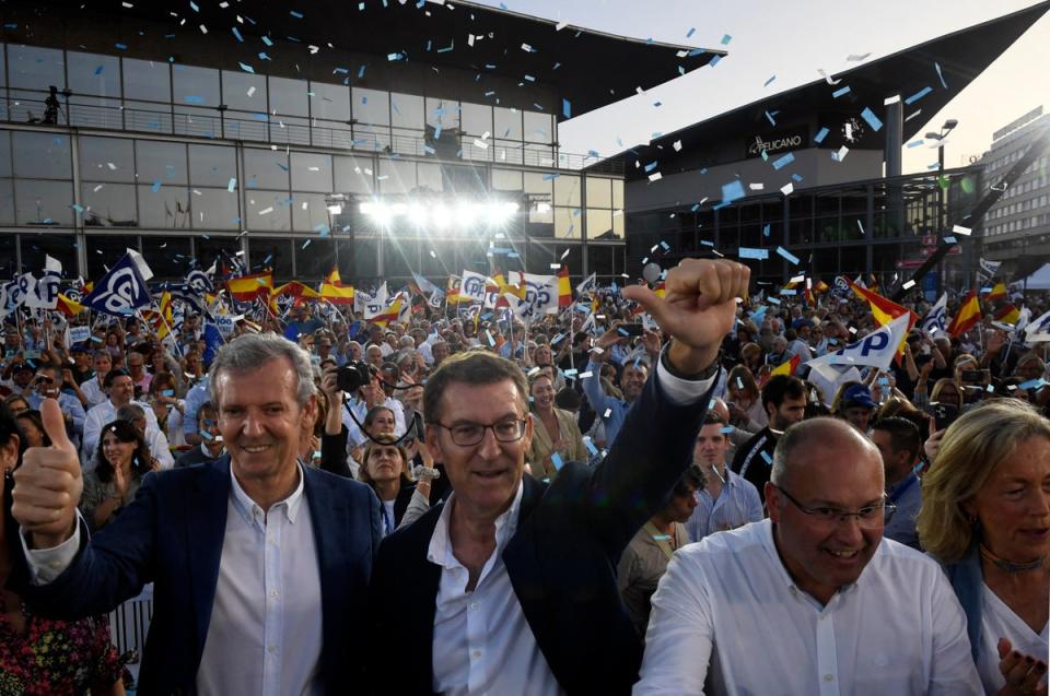 Los votantes acuden a las urnas en España mientras la extrema derecha está lista para obtener ganancias