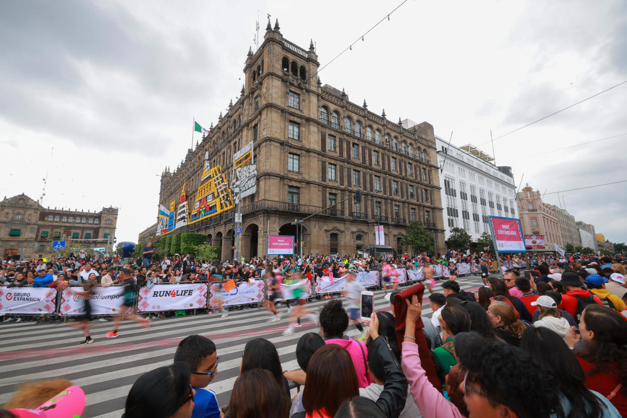 Results of the Mexico City Marathon are under scrutiny yet again. (Hector Vivas/Getty Images)