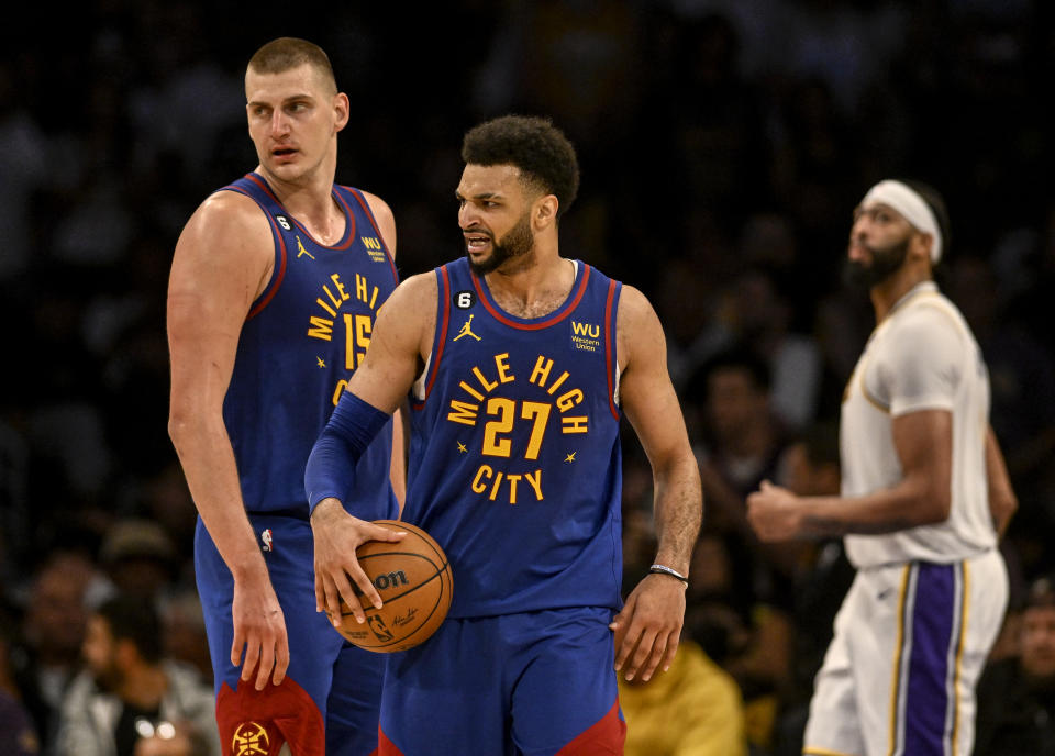 丹佛金塊Nikola Jokic (圖左) 、Jamal Murray。(Photo by AAron Ontiveroz/The Denver Post)