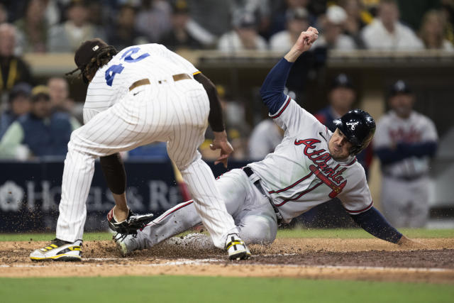 Duvall's big hit, Jansen's save help Braves beat Padres 5-2 - The