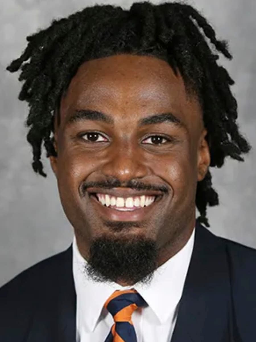 This undated image provided by University of Virginia Athletics shows NCAA college football player D’Sean Perry, one of Virginia three football players killed in a shooting, Sunday, Nov. 13, 2022, in Charlottesville, Va., while returning from a class trip to see a play. (University of Virginia Athletics via AP)