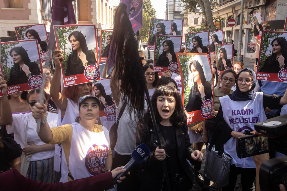Women protest over the death of Iranian Mahsa Amini outside the Iranian Consulate on September 29, 2022 in Istanbul, Turkey.
