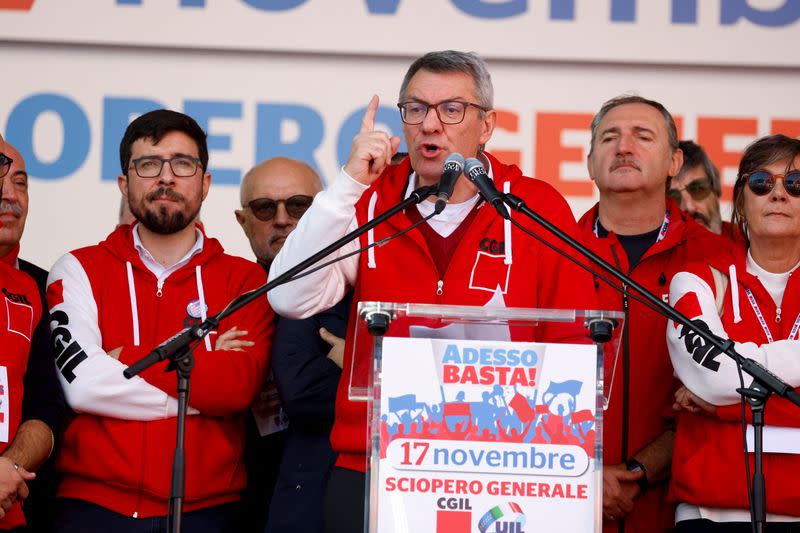 Italy's main trade unions, CGIL and UIL, call for a four-hour strike against the Government's 2024 budget