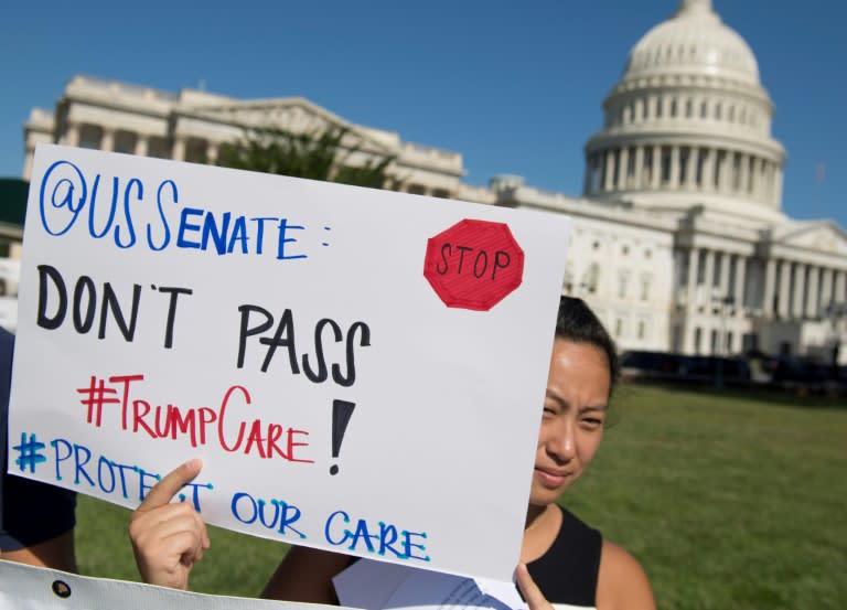 President Donald Trump's health care reform, the subject of frequent protests, is one of the pending issues forcing the US Senate to delay its summer break