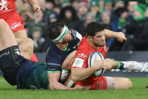 Julien Marchand (R) was one of Toulouse's try-scorers against Connacht as they qualified for the last eight of the European Champions Cup