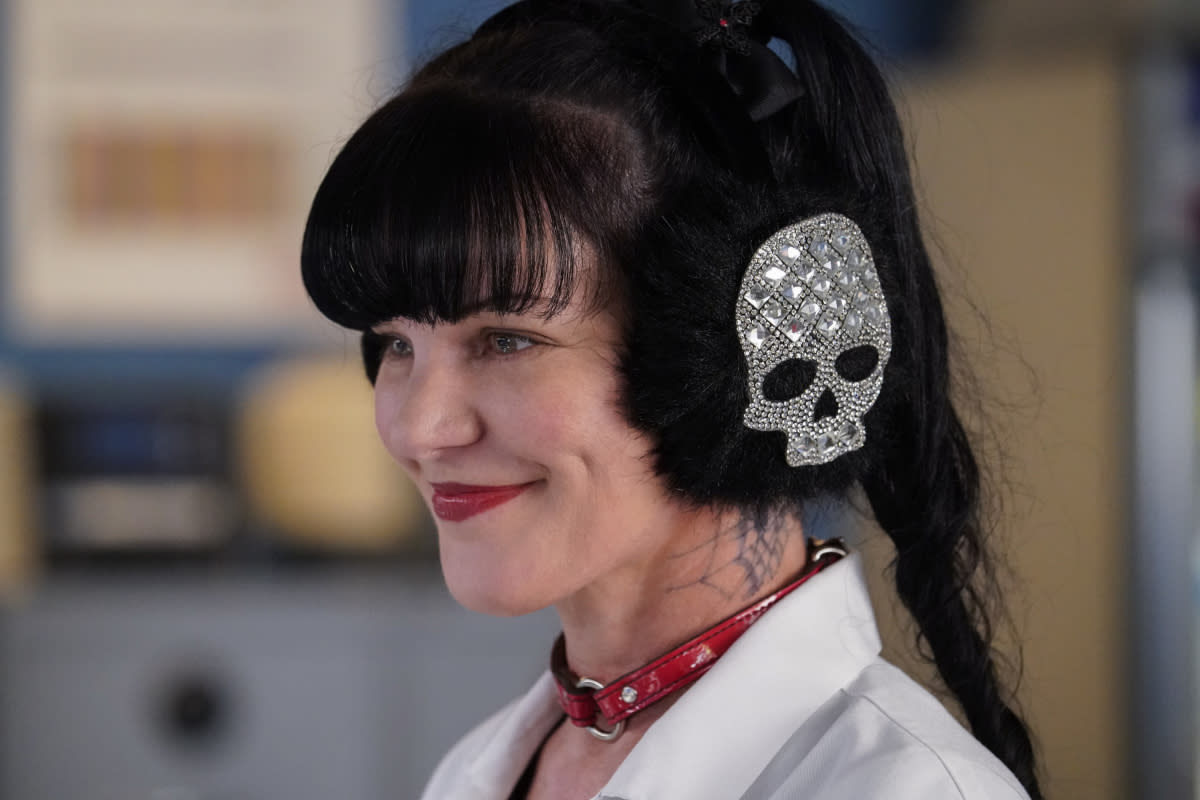 ‘ncis’ Says Goodbye To Pauley Perrette In Tear Jerking Send Off