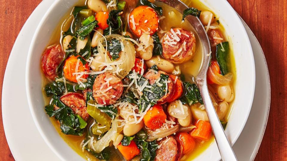 slowcooker sausage and white bean soup delishcom