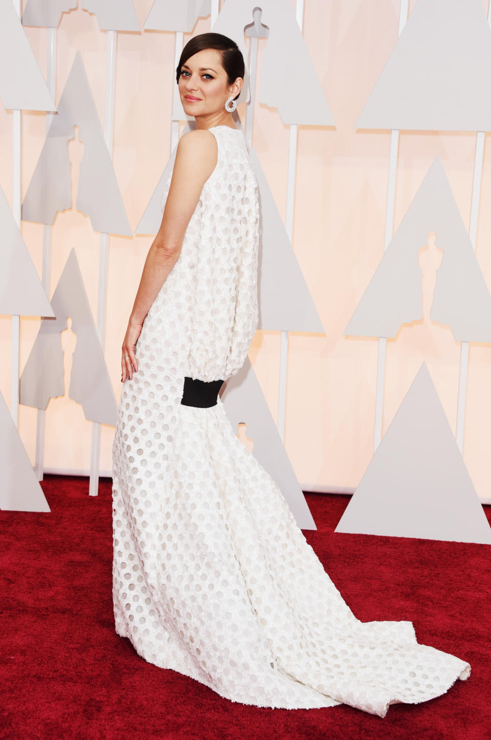 From the back, Marion Cotillard’s Dior dress looks just like sushi! The white patterened fabric is the rice and black band is the seaweed.