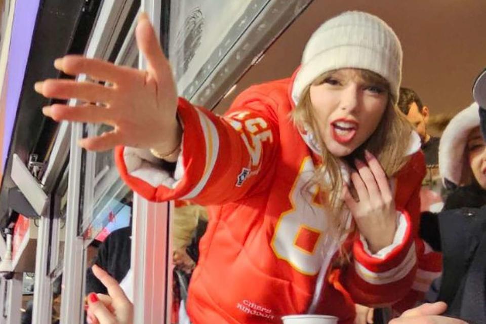 <p>Courtesy of Beth Lynch/Joya for PEOPLE</p> Taylor Swift reaches out to talk to Chiefs fan Beth Lynch on Jan. 13, 2024