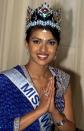 <p>Priyanka Chopra a été élue Miss Monde en l’an 2000. Elle avait alors 18 ans. Sa carrière a alors pris un véritable coup d’accélérateur : elle a commencé à tourner dans des films de Bollywood avant la consécration américaine. Elle a, en effet, joué le rôle phare dans la série à succès <em>“Quantico”.</em> </p>