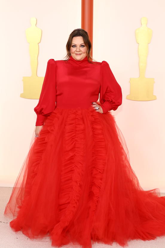 HOLLYWOOD, CALIFORNIA - MARCH 12: Melissa McCarthy attends the 95th Annual Academy Awards on March 12, 2023 in Hollywood, California. (Photo by Arturo Holmes/Getty Images )