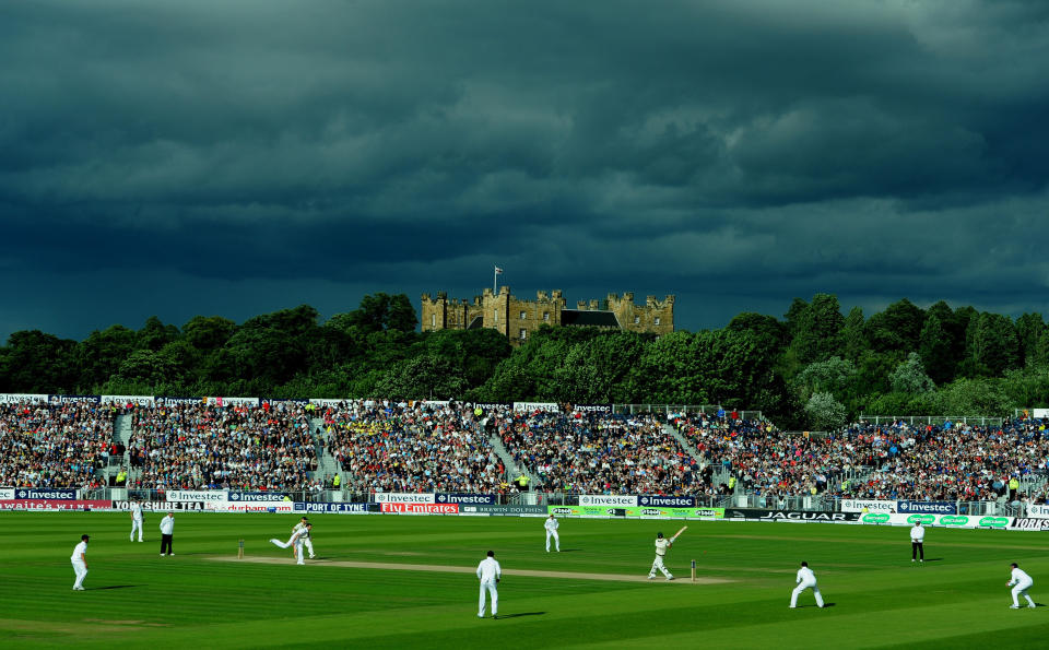 Cricket - Fourth Investec Ashes Test - Day Four - England v Australia - Emirates Durham ICG