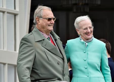 FILE PHOTO: Filer from 2017 showing Danish Queen Margrethe and her husband prince Henrik. Scanpix Denmark/ Henning Bagger/via REUTERS/Files