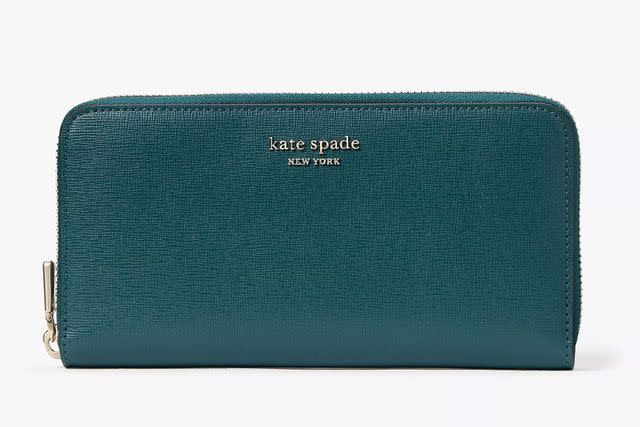 <p>Kate Spade Outlet</p>