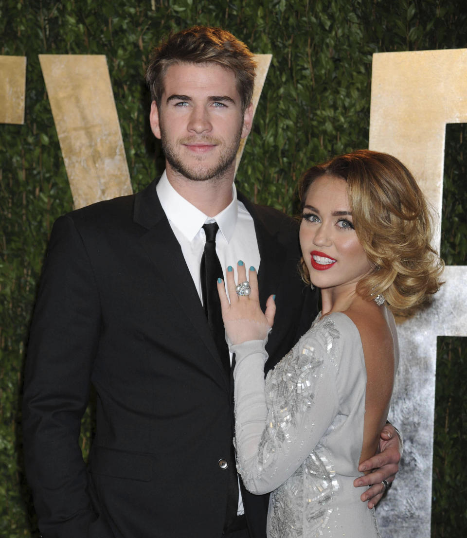 January 29th 2020 - Miley Cyrus and Liam Hemsworth divorce is officially finalized. - follow up to August 21st 2019 - Liam Hemsworth files for divorce from Miley Cyrus. - follow up to August 11th 2019 - Miley Cyrus and Liam Hemsworth have split up after less than one year of marriage. - File Photo by: zz/Dennis Van Tine/STAR MAX/IPx 2012 2/26/12 Liam Hemsworth and Miley Cyrus at the Vanity Fair Oscar Party. (Hollywood, CA)