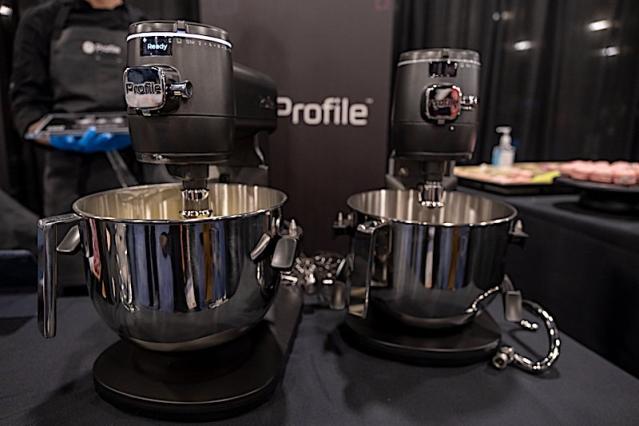 GE Appliances' $1000 stand mixer might actually be worth it