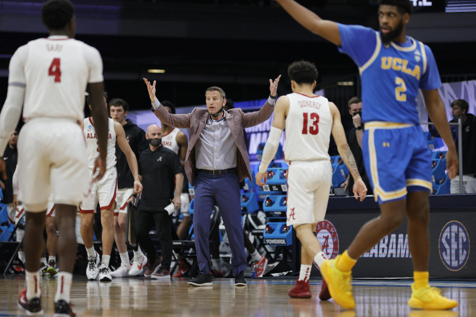 INDIANAPOLIS, INDIANA - MARCH 28: Head coach Nate Oats of the Alabama Crimson Tide reacts to a call during the second half against the UCLA Bruins in the Sweet Sixteen round game of the 2021 NCAA Men's Basketball Tournament at Hinkle Fieldhouse on March 28, 2021 in Indianapolis, Indiana. (Photo by Sarah Stier/Getty Images)