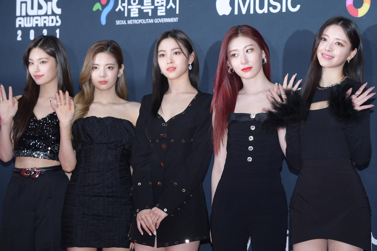 2021 Mnet Asian Music Awards (MAMA) - Photocall - Credit: The Chosunilbo JNS/Imazins via Getty Images