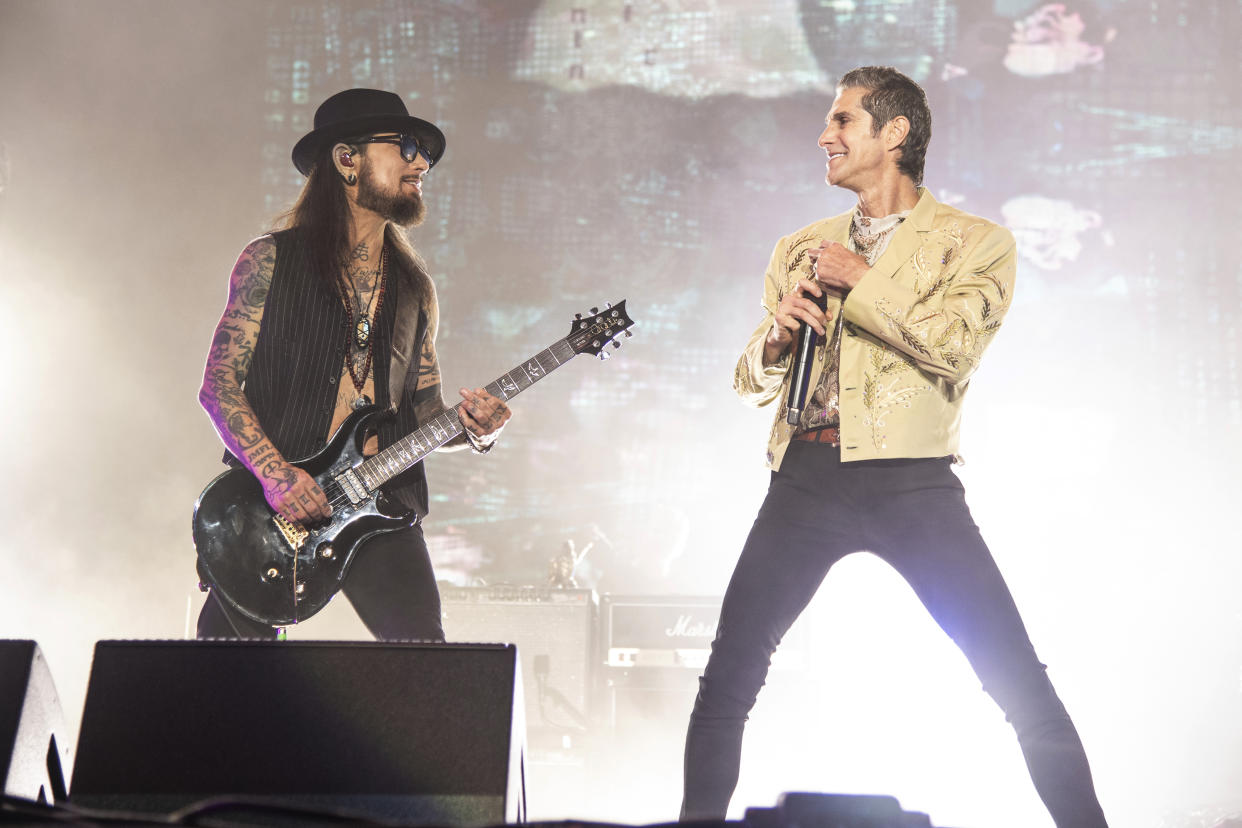 Guitarist Dave Navarro and singer Perry Farrell of Jane’s Addiction perform onstage.