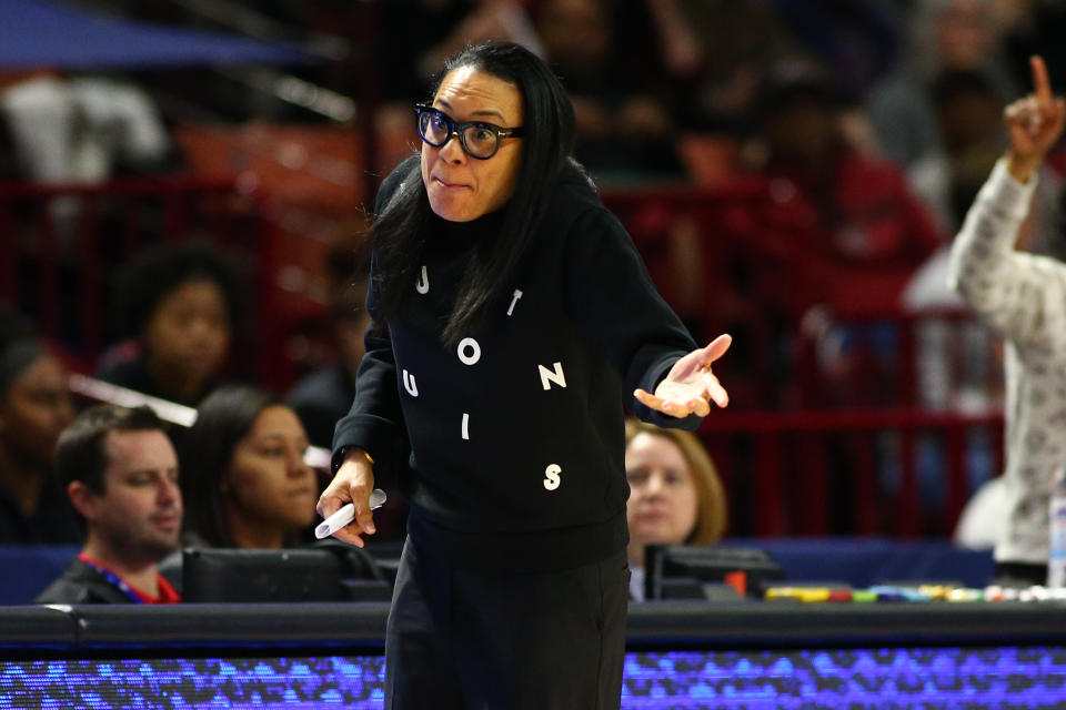 Greenville, SC, USA; South Carolina Gamecocks head coach Dawn Staley gives instructions during the first half against the Georgia Lady Bulldogs at Bon Secours Wellness Arena. Mandatory Credit: Jeremy Brevard-USA TODAY Sports