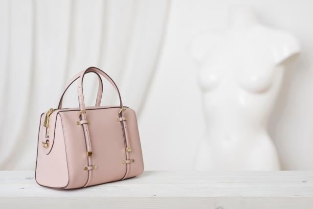 Clear Handbags are Trending and We Found Styles at All Price Points -  PureWow