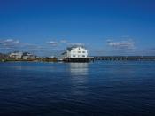 Una casa elevada sobre postes en el vecindario Broad Channel de Queens, en la ciudad de Nueva York, Estados Unidos, el 2 de noviembre de 2019