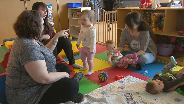 Rate of mothers entering workforce plateaued in Alberta as it rose in Quebec, study finds