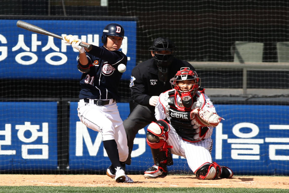 SEOUL, SOUTH KOREA - APRIL 21: (EDITORIAL USE ONLY) Chung Soo-bin of Doosan Bears bats during the preseason game between LG Twins and Doosan Bears at Jamsil Baseball Stadium on April 21, 2020 in Seoul, South Korea. The Korea Baseball Organization (KBO) open a preseason games Tuesday, with its 10 clubs scheduled to play four games each through April 27. The Korea Baseball Organization (KBO) announced Tuesday that the 2020 regular season, postponed from its March 28 start date due to the coronavirus outbreak, will begin May 5.  (Photo by Chung Sung-Jun/Getty Images)