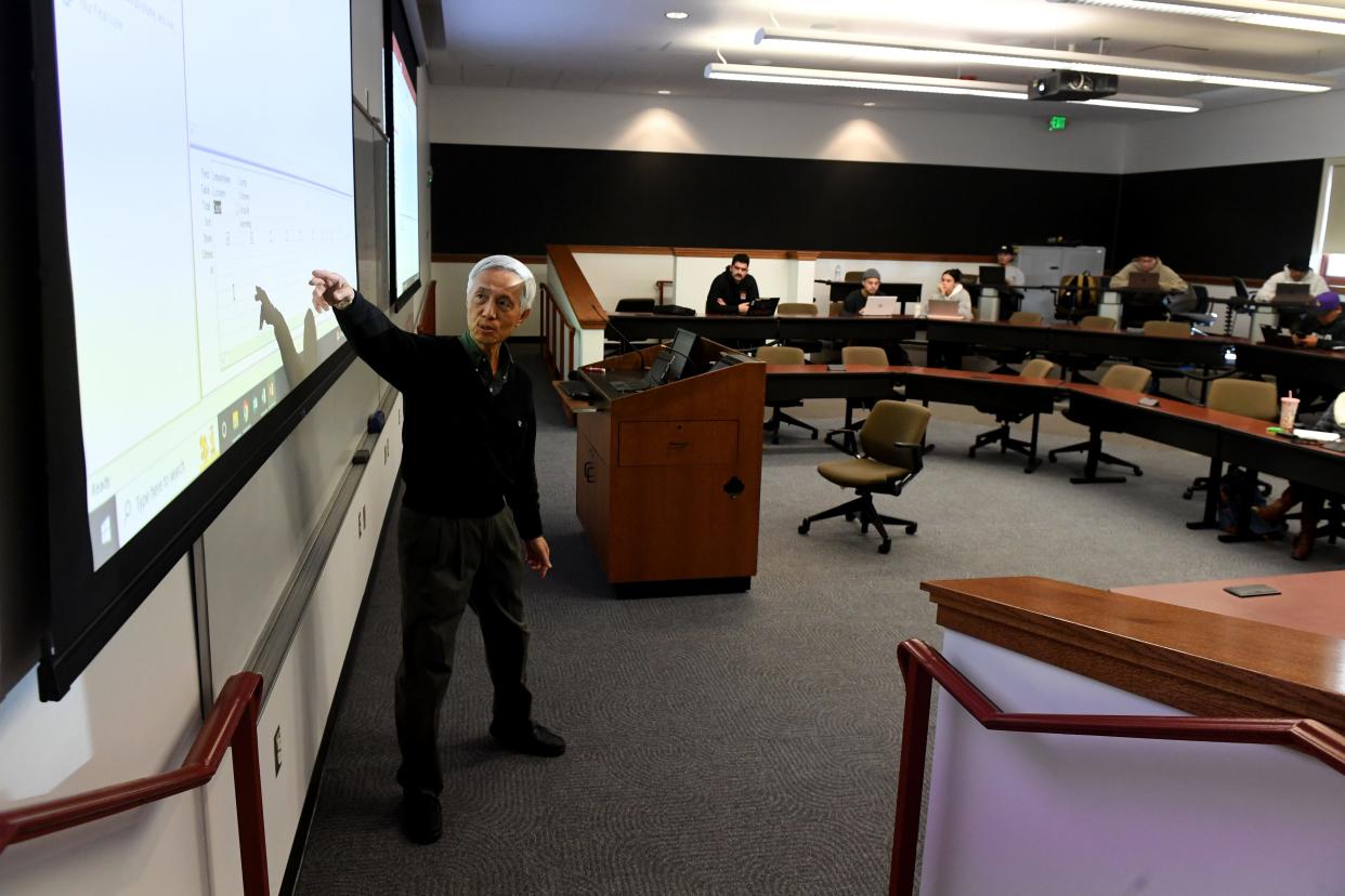 Business professor Minder Chen discusses ChatGPT during a class on Thursday, March 30, 2023, at CSU Channel Islands where he teaches a course on management information systems.