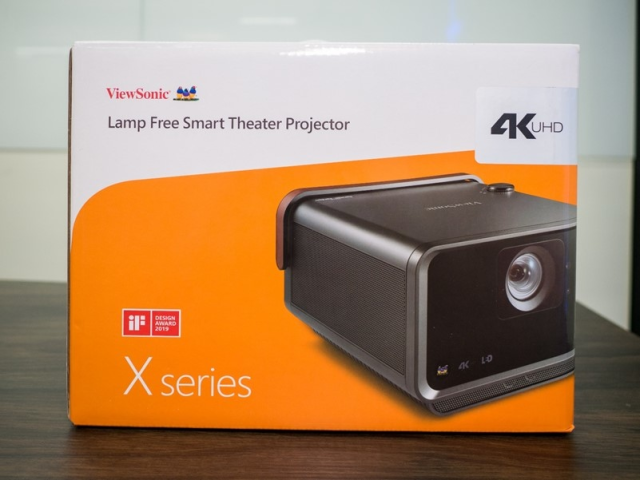 【開箱】ViewSonic X10-4K 4K UHD LED無線智慧投影機，超