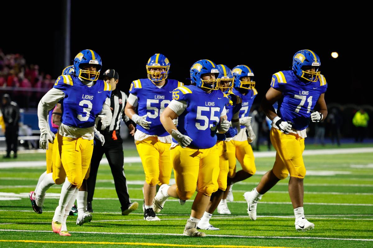 Gahanna Lincoln repeats as central Ohio high school football Super 7