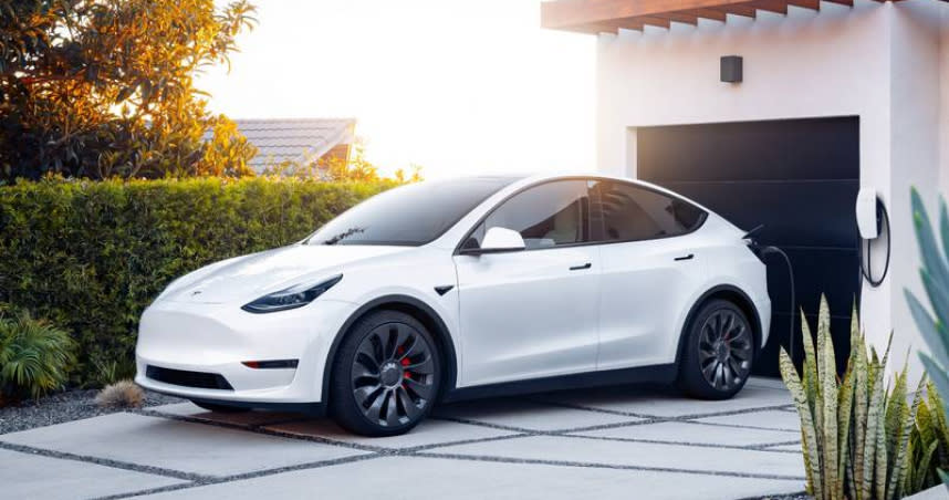 Tesla Model Y在今年Q1成為全球最暢銷車款，是純電車首度坐上全球暢銷龍頭寶座。（圖／Tesla提供）