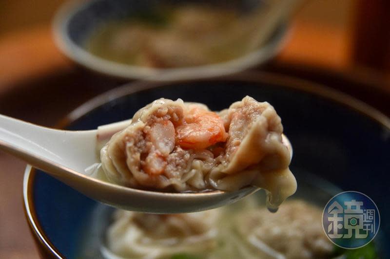 「香料女王」陳愛玲的夢幻雲吞，肉餡及辛香料講究，氣味鮮明。