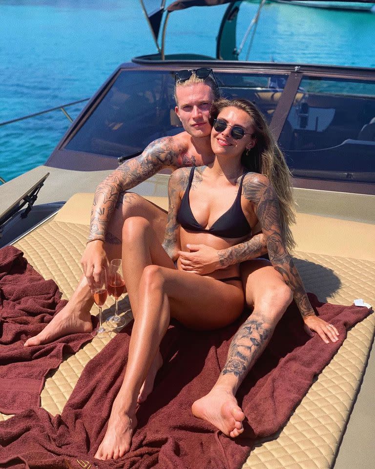 Loris Karius y su novia, Sophia Thomalla, en Mykonos