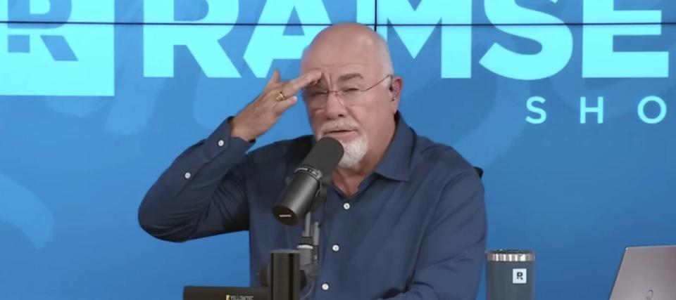 „Teljesen szörnyű”: Íme a 3 fő ok, amiért Dave Ramsey utálja az egész életbiztosítást – tedd ezt inkább a nehezen megkeresett nyugdíj-megtakarításaiddal