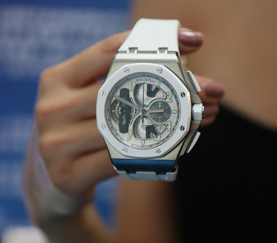 愛彼皇家橡樹離岸型陀飛輪計時碼錶，全球限量15只，定價為瑞士法郎 263,500，折合台幣約830萬元。